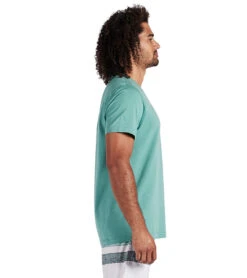 Vuori Men's Tuvalu Stretch Tee Aloe