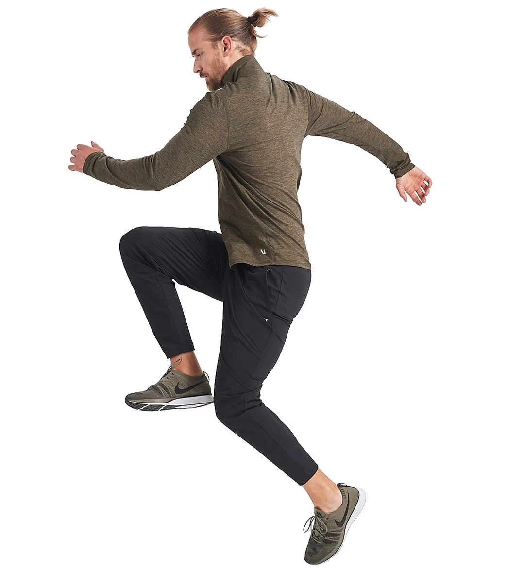 Vuori Men's Ease Performance Yoga 1/2 Zip 12 Vuori Men's Ease Performance Yoga 1/2 Zip - Image 10