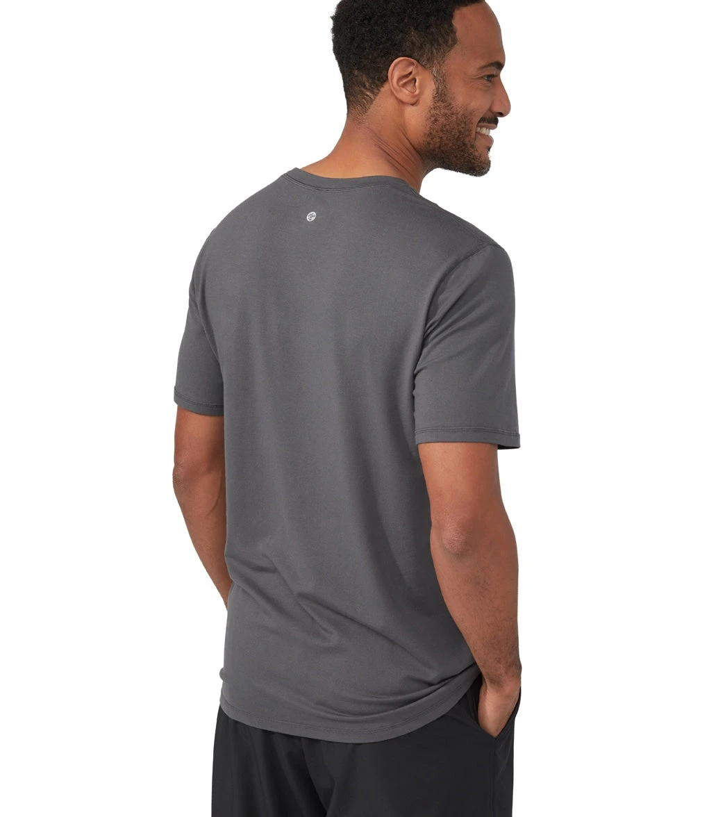 Manduka Men's Performance Crew Neck Short Sleeve Tee NEW GREY 3 Manduka Men's Performance Crew Neck Short Sleeve Tee NEW GREY